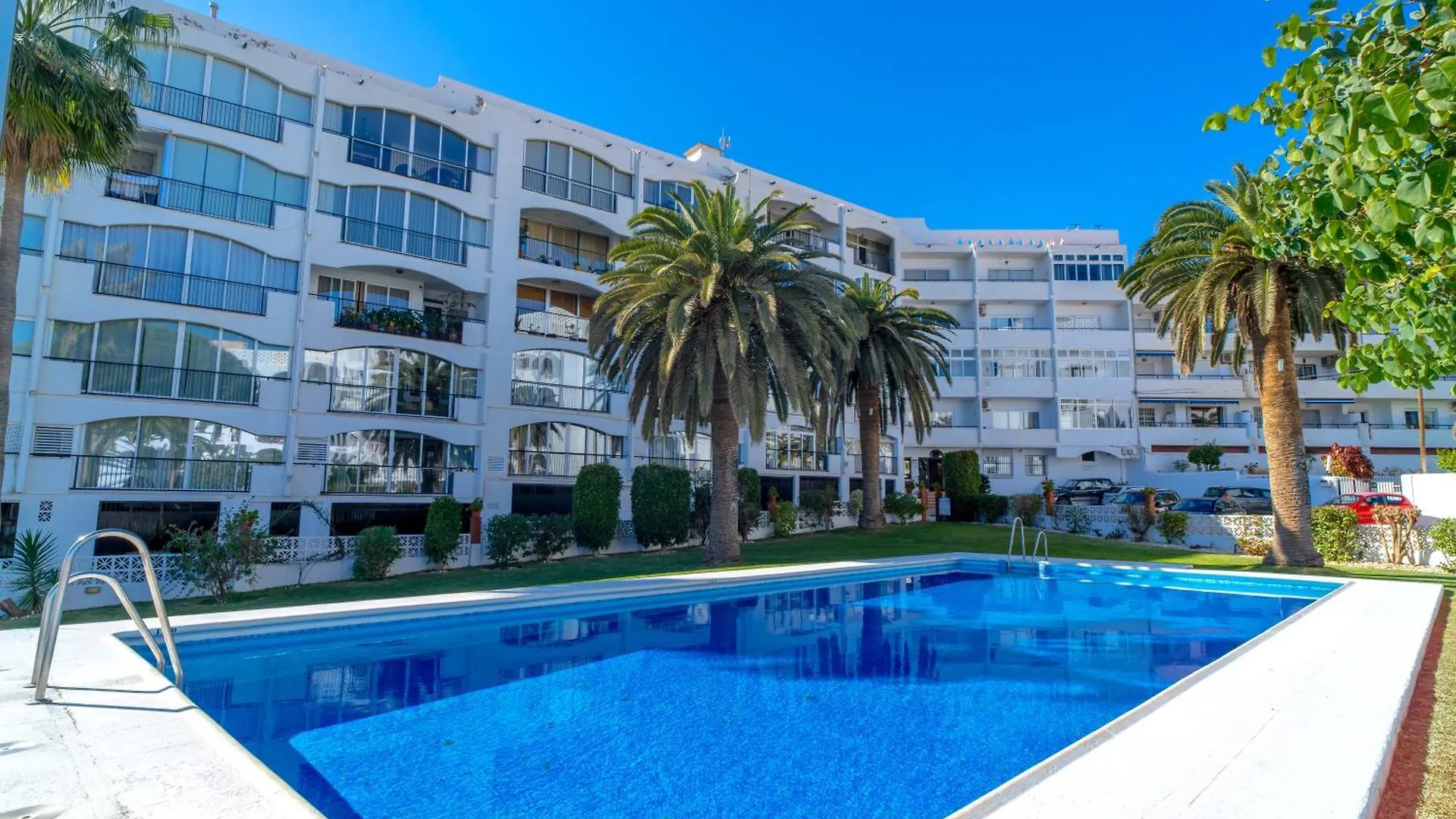 Carabeo 15 Studios Casasol Nerja Apartment